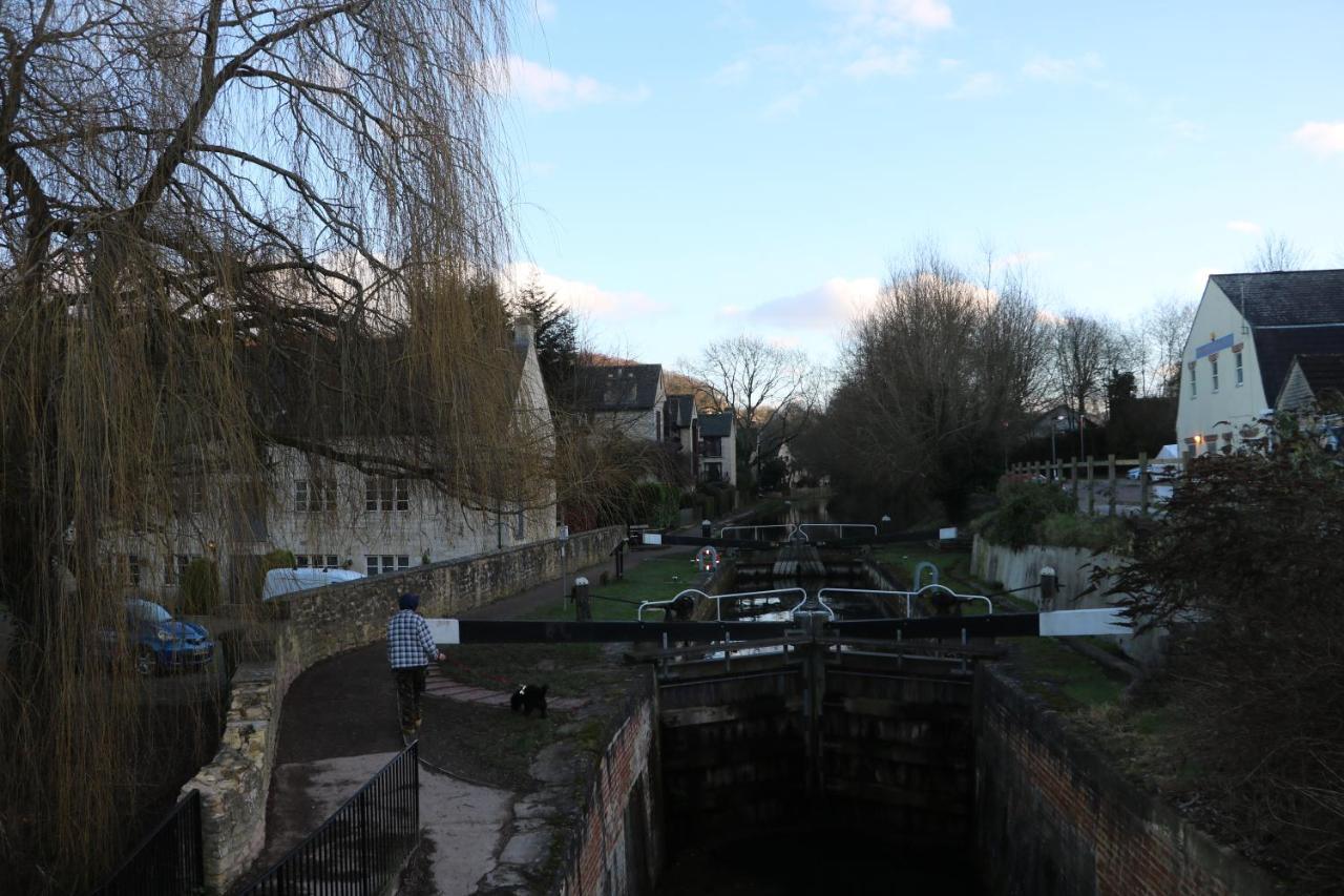 Appartement Flat 1 - The Old Mill - Bowbridge Lock - Stroud à Stroud  Extérieur photo
